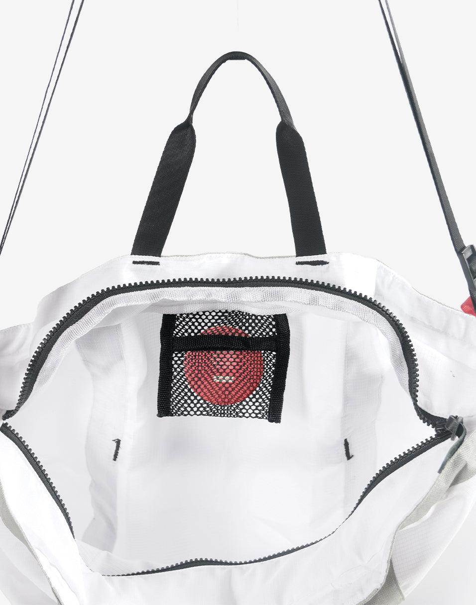 Bagasi x Oaken Lipa Duffle 20L Traces in Transit - White / Sanctum Bagasidestinasi.com Bagasi x Oaken Lipa Duffle 20L Traces in Transit - White / Sanctum Bagasidestinasi.com
